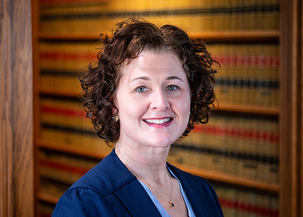 headshot of Shelly Perkins